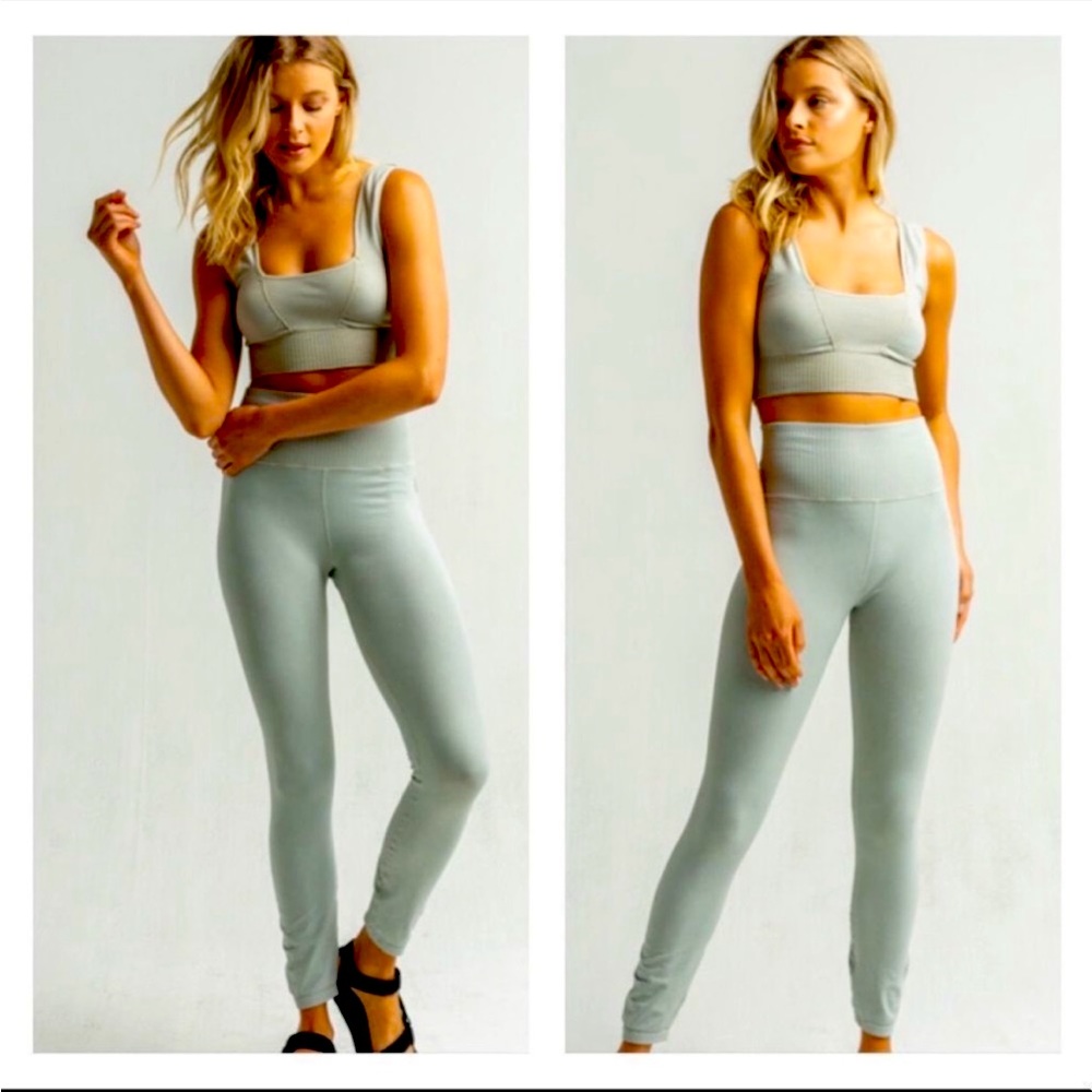 Free people movement nwt good karma leggings sea glass m/l